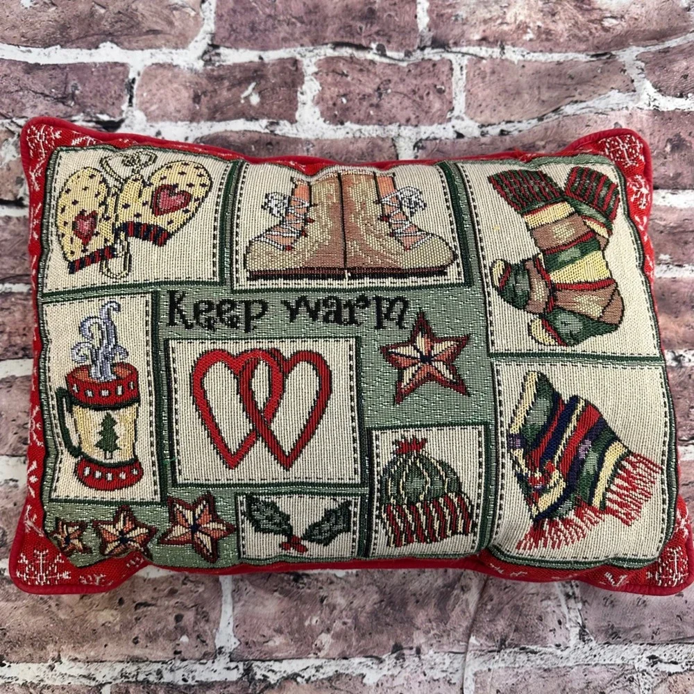 Keep Warm Cozy Tapestry Pillow‎ Cabin Winter Vibes Vintage Winter Decor